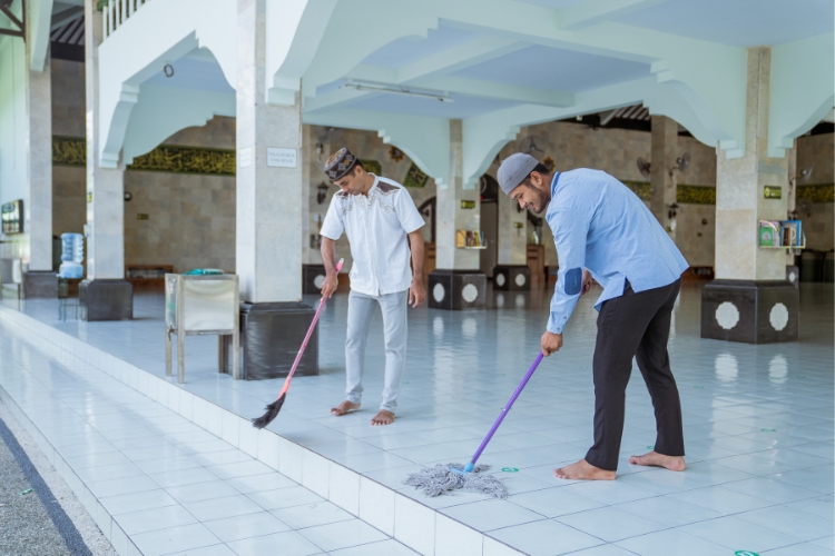 cara menjaga kebersihan lingkungan di masjid featured image