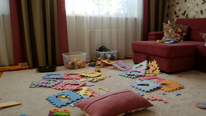 membersihkan karpet puzzle featured image