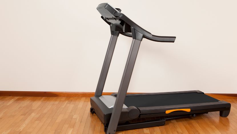 membersihkan karpet treadmill featured image