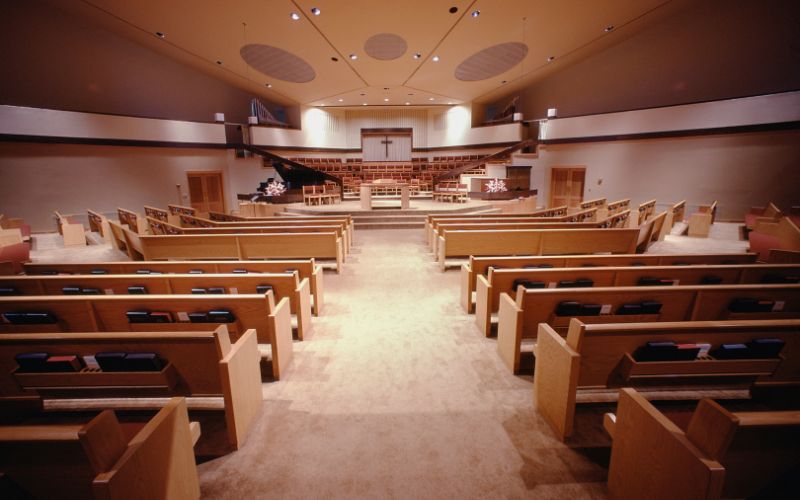 harga jasa cuci karpet gereja
