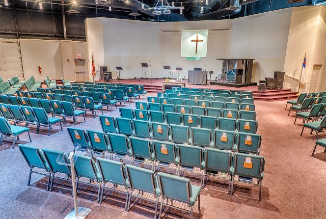 karpet gereja siap digunakan